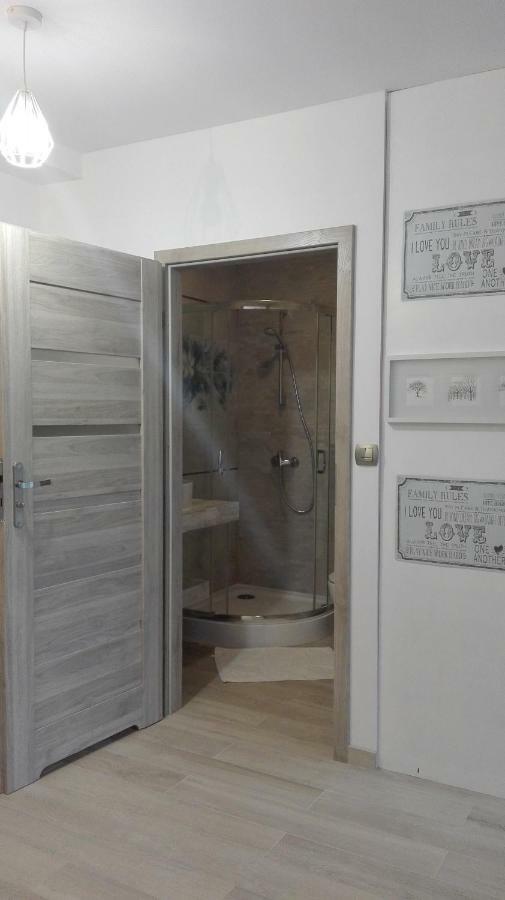 Apartament Lux Monika Rewal Z Tarasem I Garazem Exterior foto