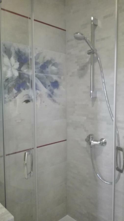 Apartament Lux Monika Rewal Z Tarasem I Garazem Exterior foto